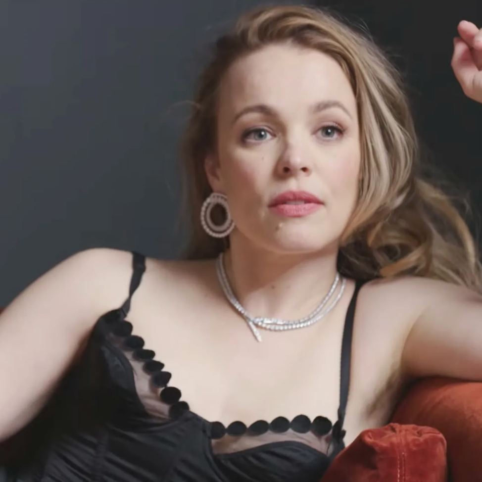 Rachel McAdams armpit hair