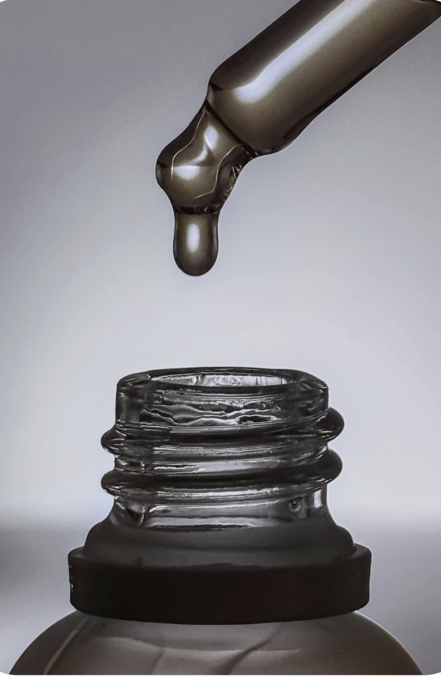 Oilplaning at Home: The Gentle Dermaplaning Trend for Glowing Skin