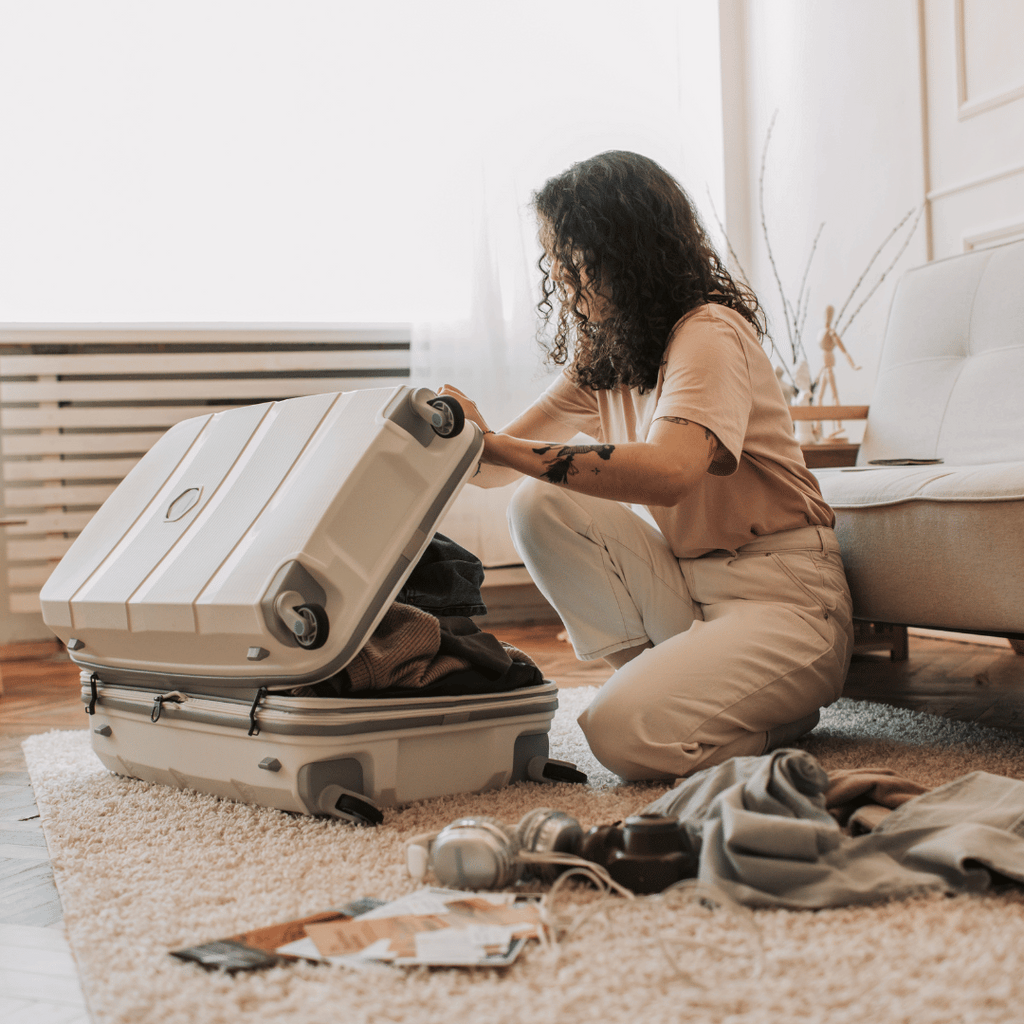 5 carry-on luggage packing tips for Australian travellers
